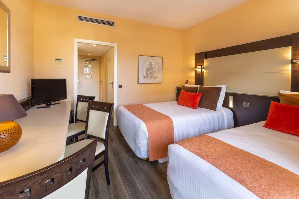The Originals City, Hotel Galaxie, Nice Aeroport Saint-Laurent-du-Var Bilik gambar